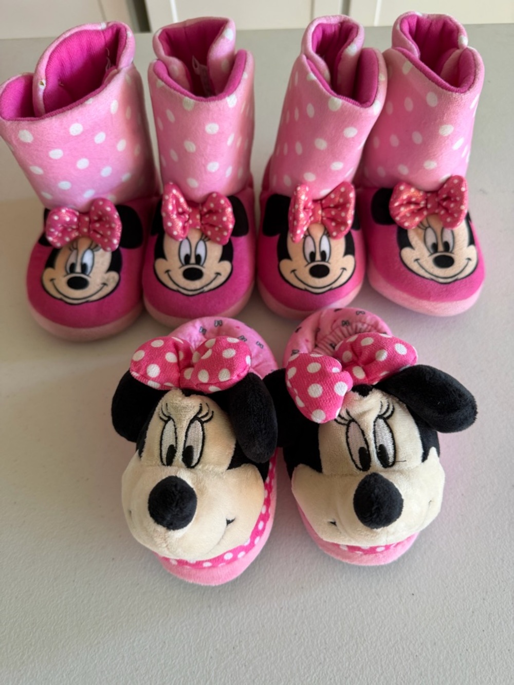 Disney Minnie Plush Slippers in Bright Pink 3 pairs size 7/8, 9/10 bundle